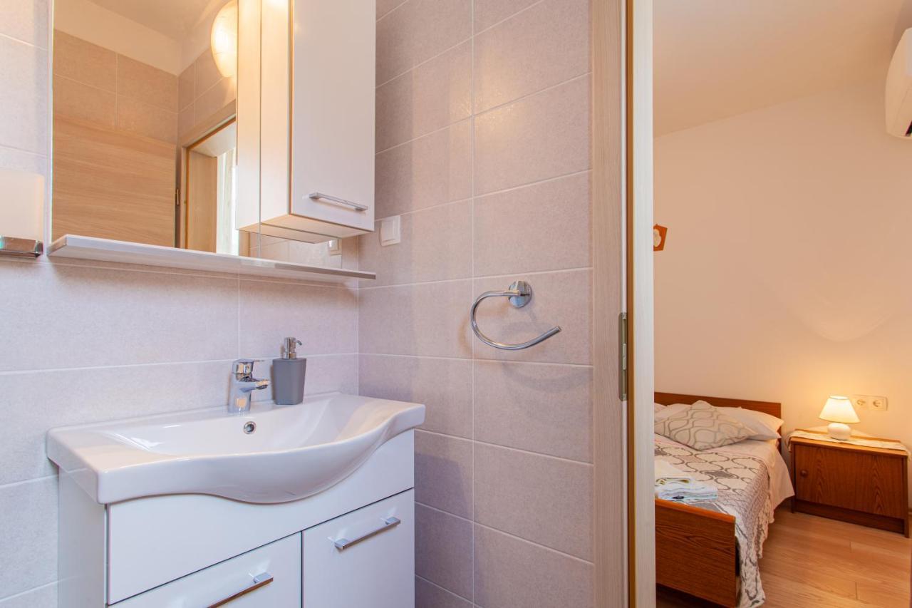 Room Laudina Cres Exterior foto